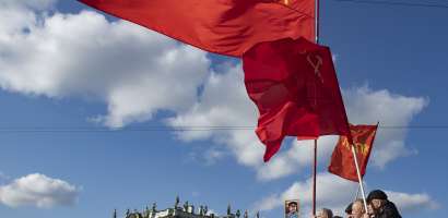 График работы компании Рост на майские праздники 2026